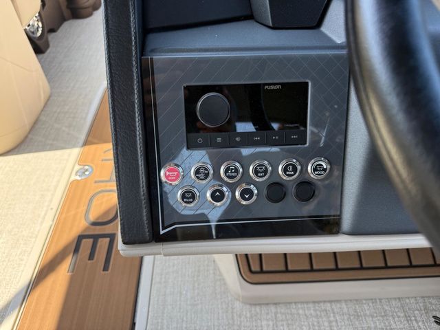 2025 Tahoe 2385 CASCADE CRUISE REAR BENCH - 18