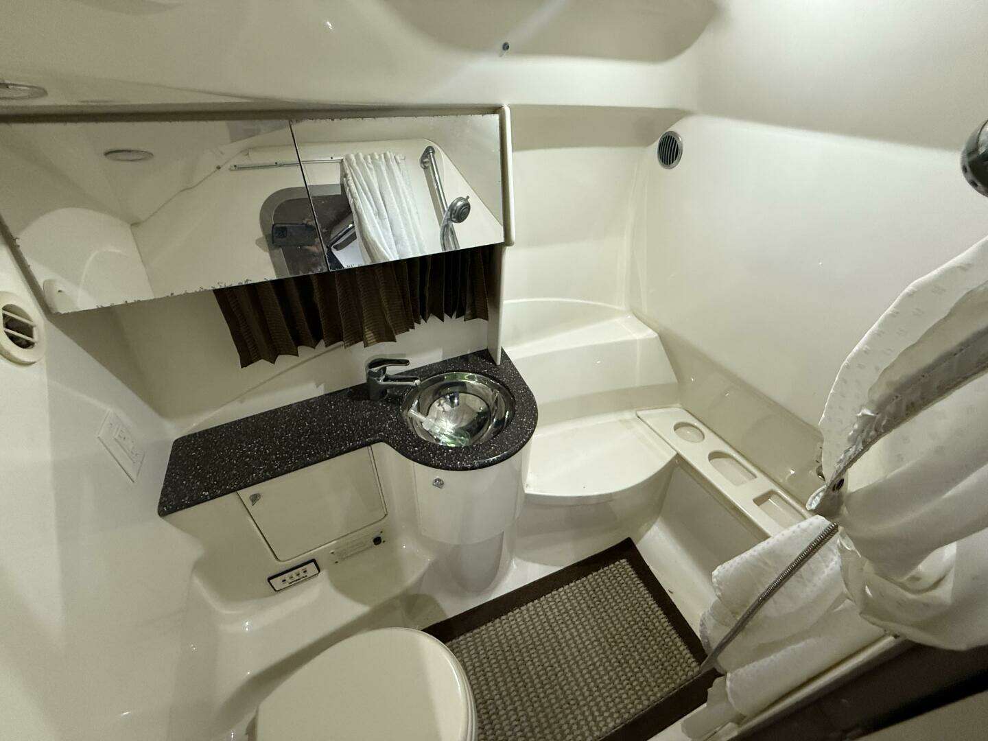 2005 Formula Super Sport - Image 28
