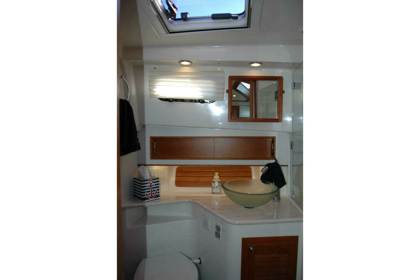 2019 Sabre 38 Salon Express - Image 100