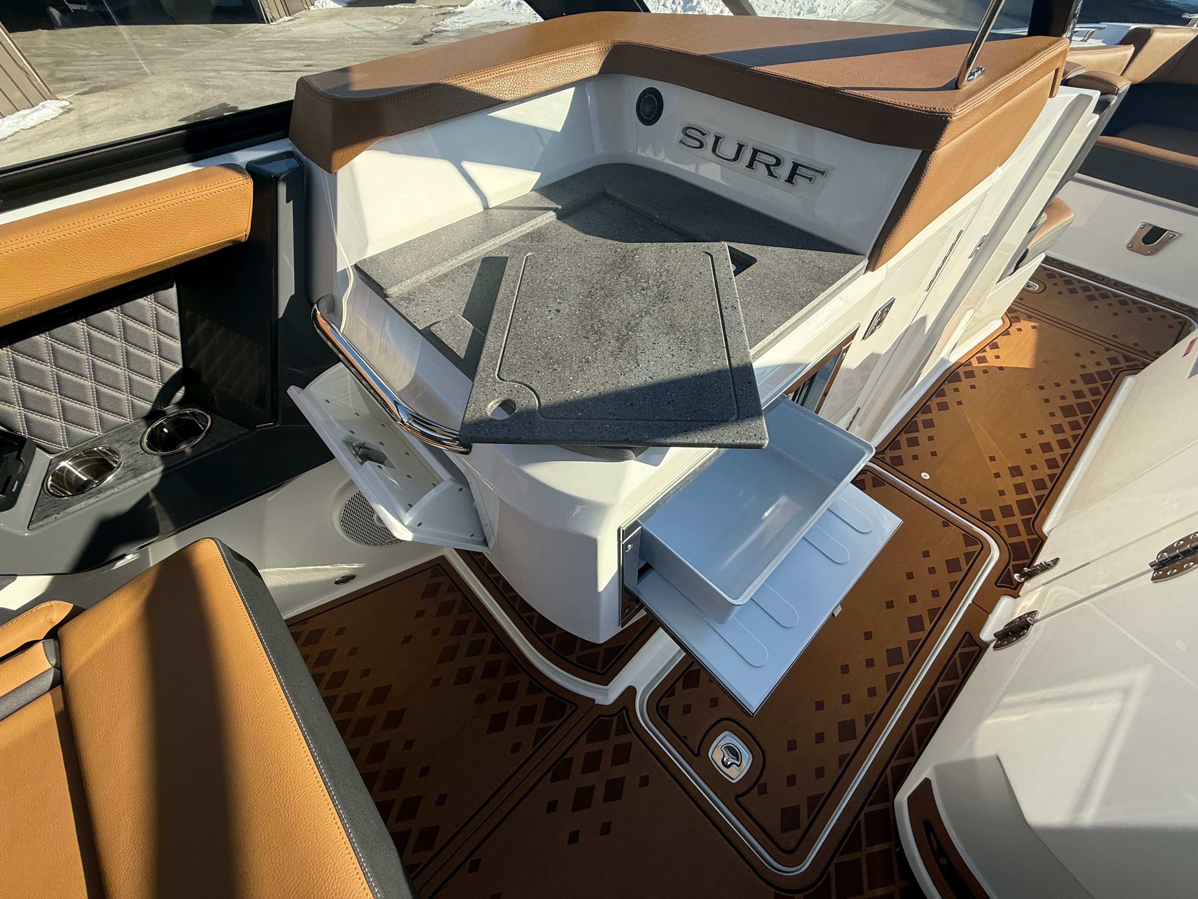 2026 Cobalt R31 Surf - 21