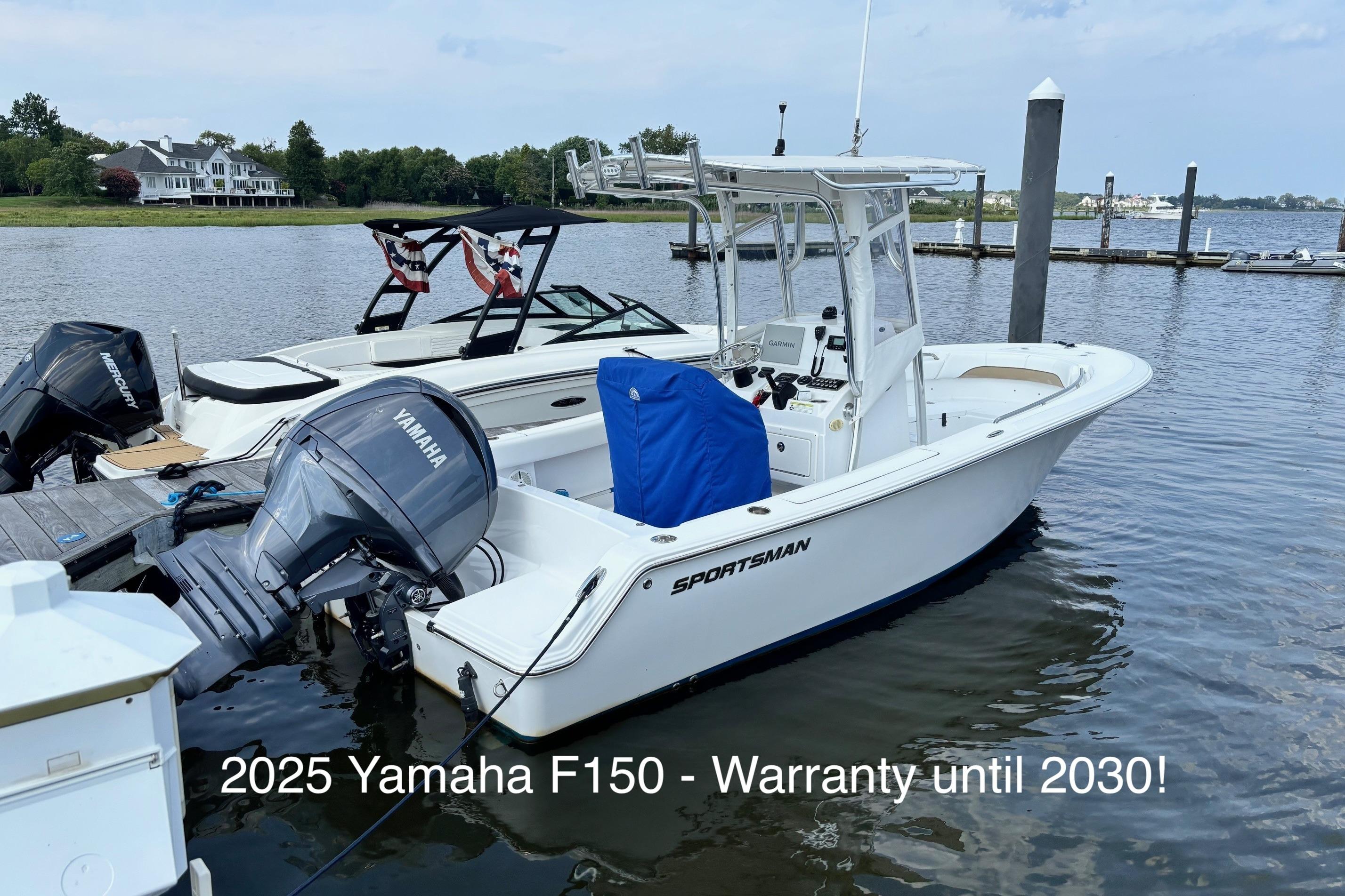 2014 Sportsman Heritage 211 Center Console