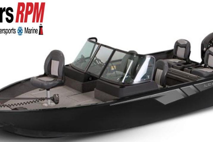 2026 Lowe Fishing Machine 175 boat with sleek design and modern features.
