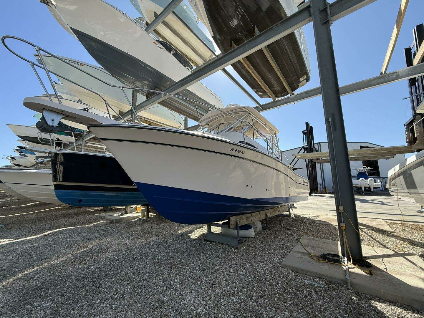 2007 Grady-White Marlin 300 - Image 2