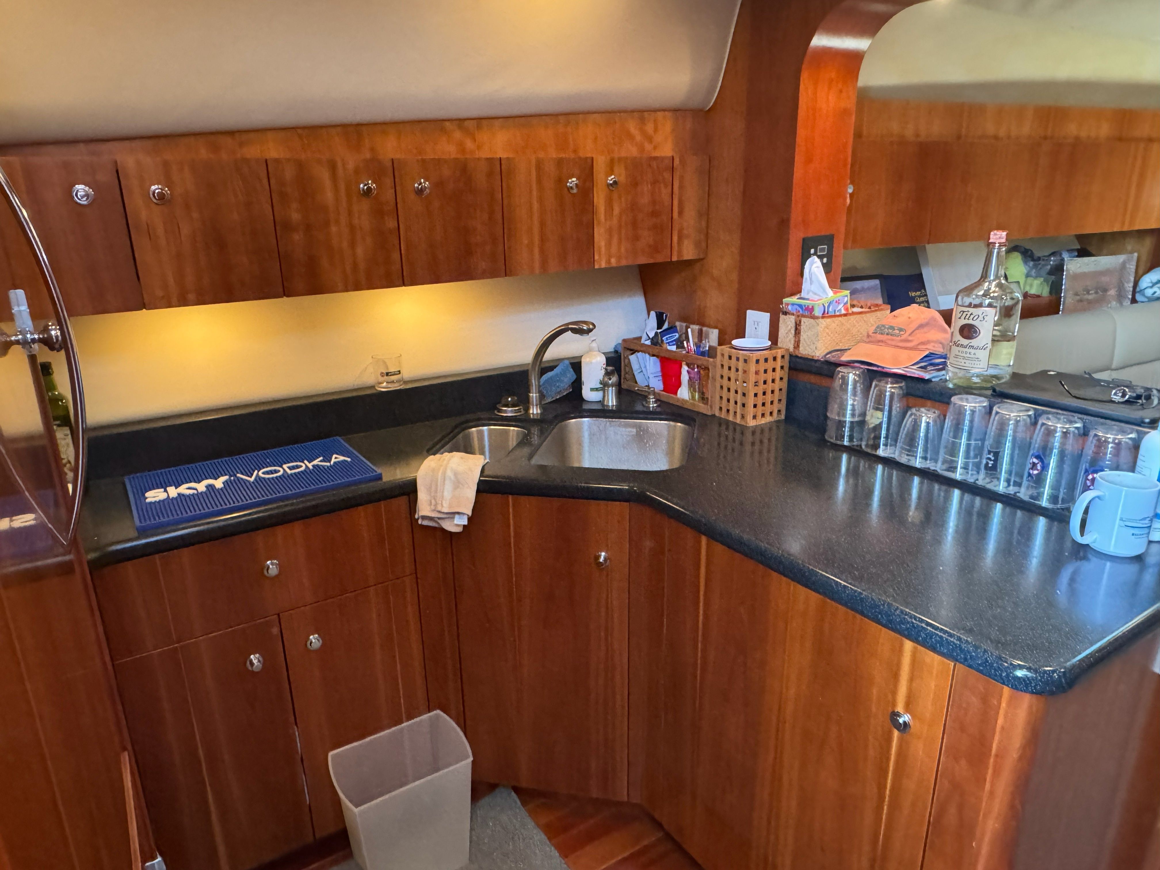 2003 Tiara Yachts 5000 Open - 131