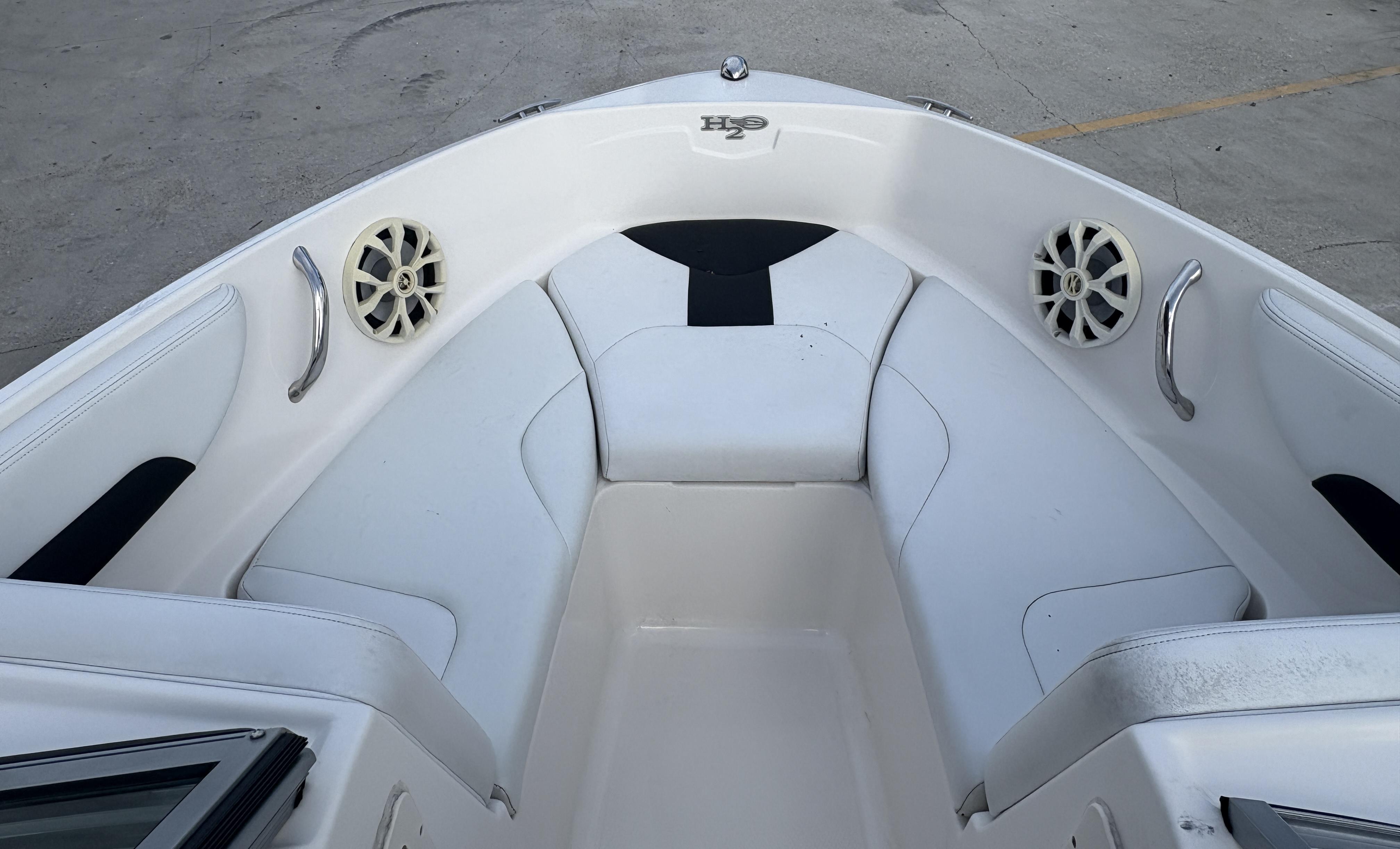 2017 Chaparral 19 H2O Sport - 9
