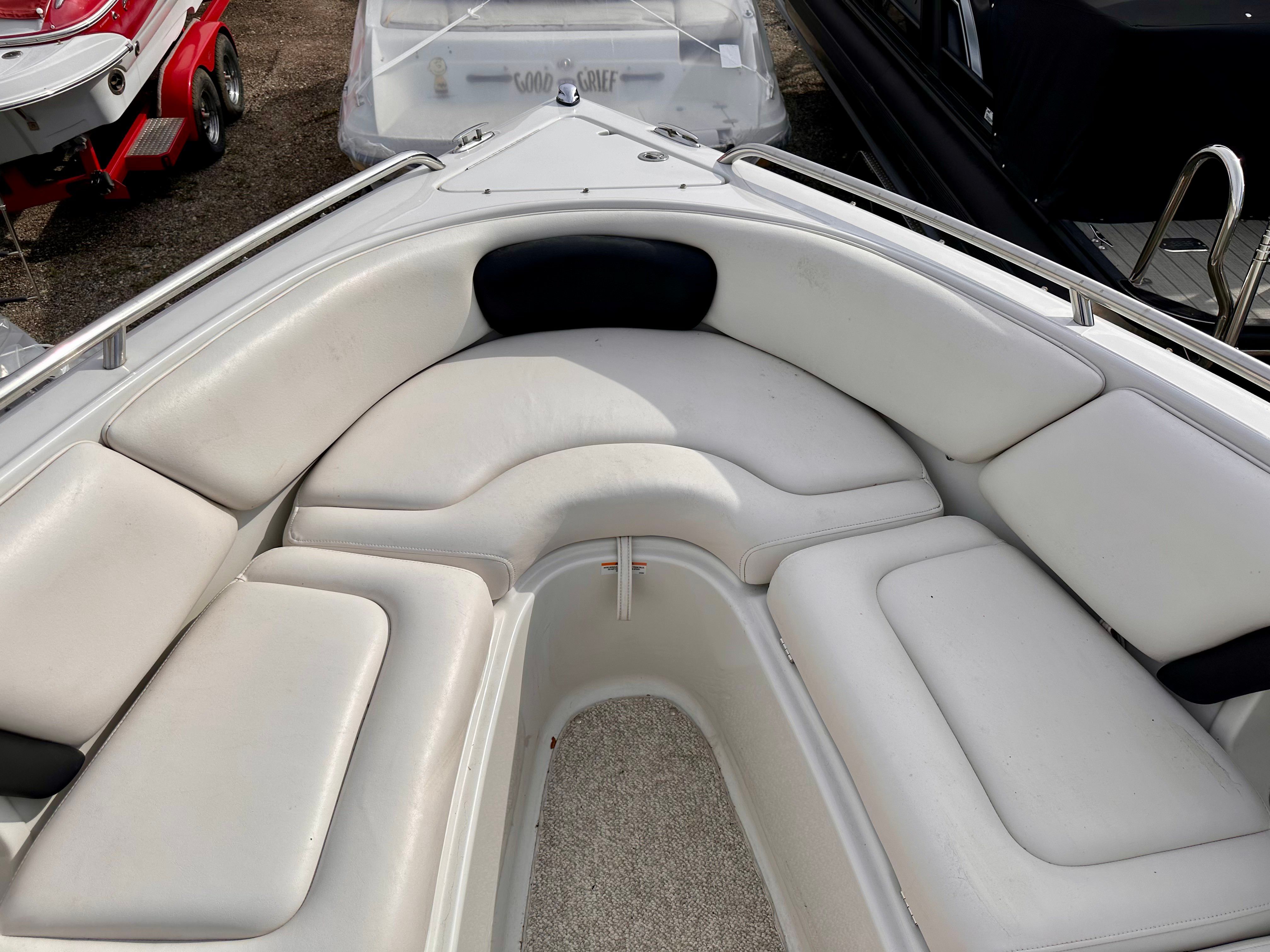 2005 Crownline 270 BR - 32