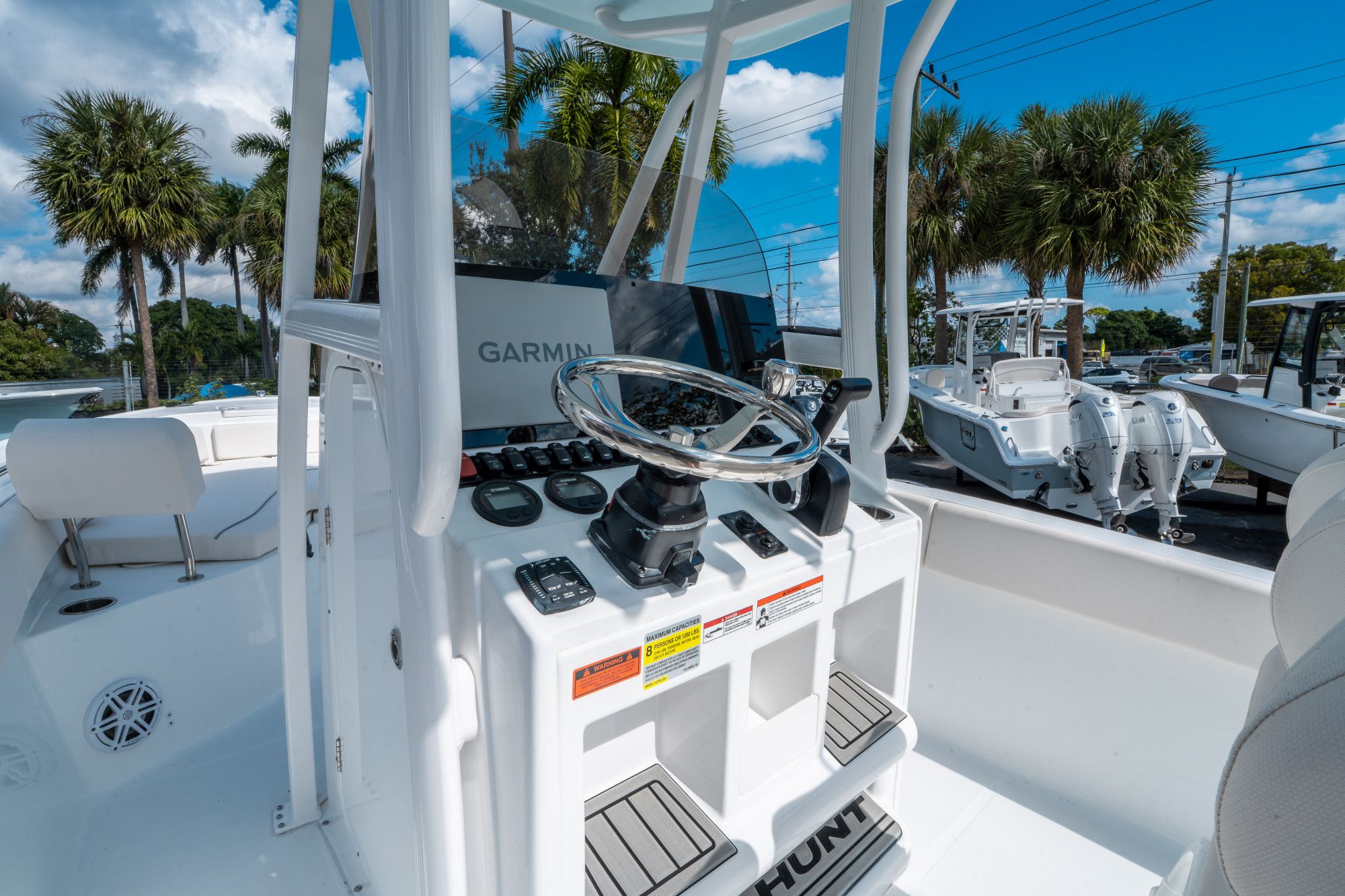 2026 Sea Hunt Ultra 234 - 14