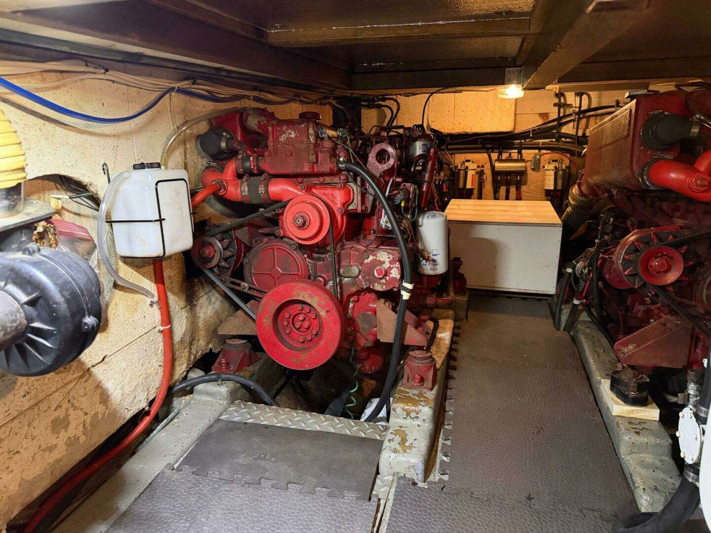 1984 Golden Star Trawler - Image 47