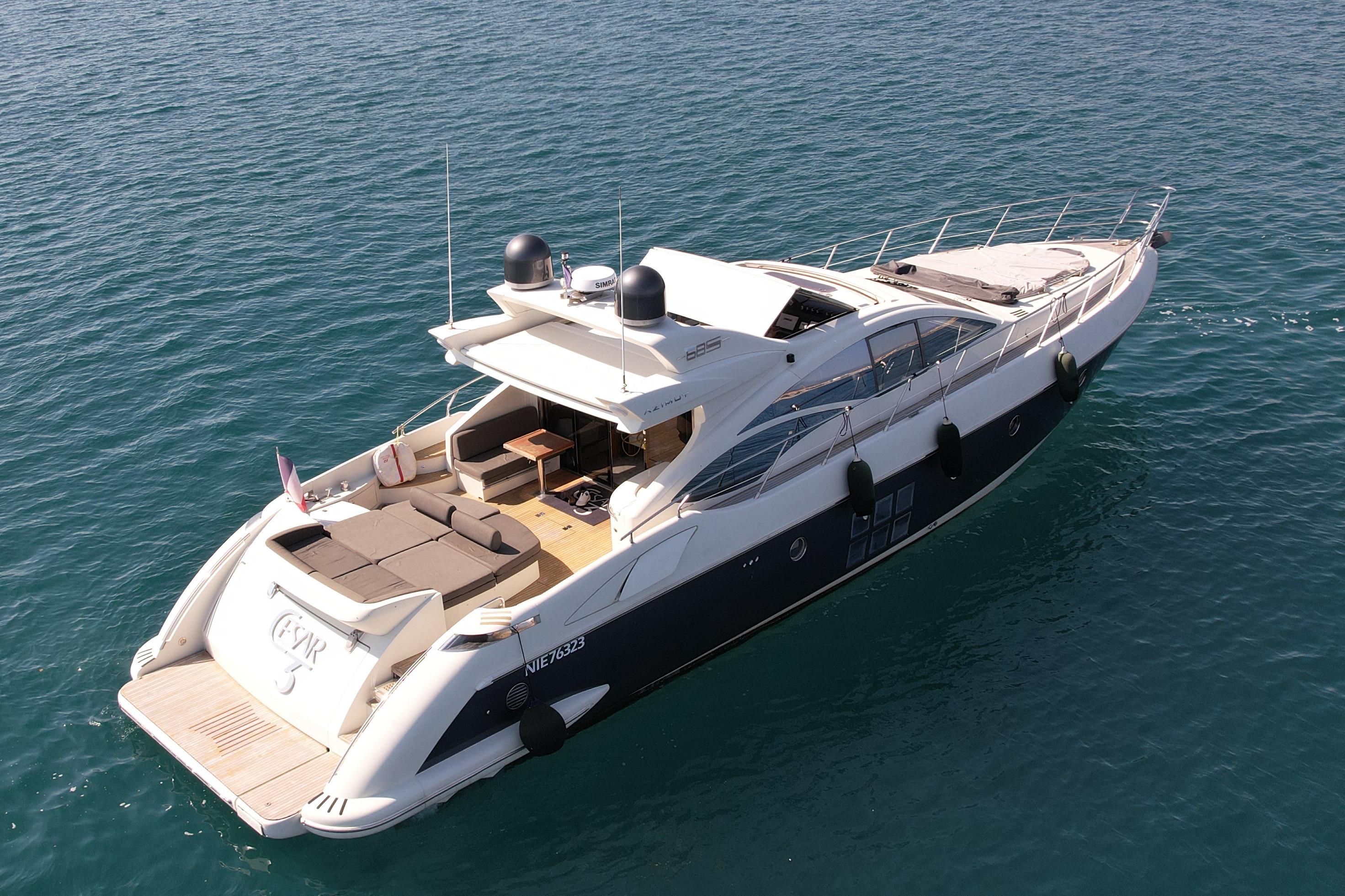 2004 Azimut 68S