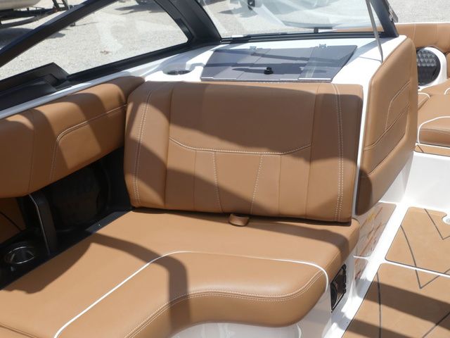 2023 Malibu Wakesetter 23 LSV - 32