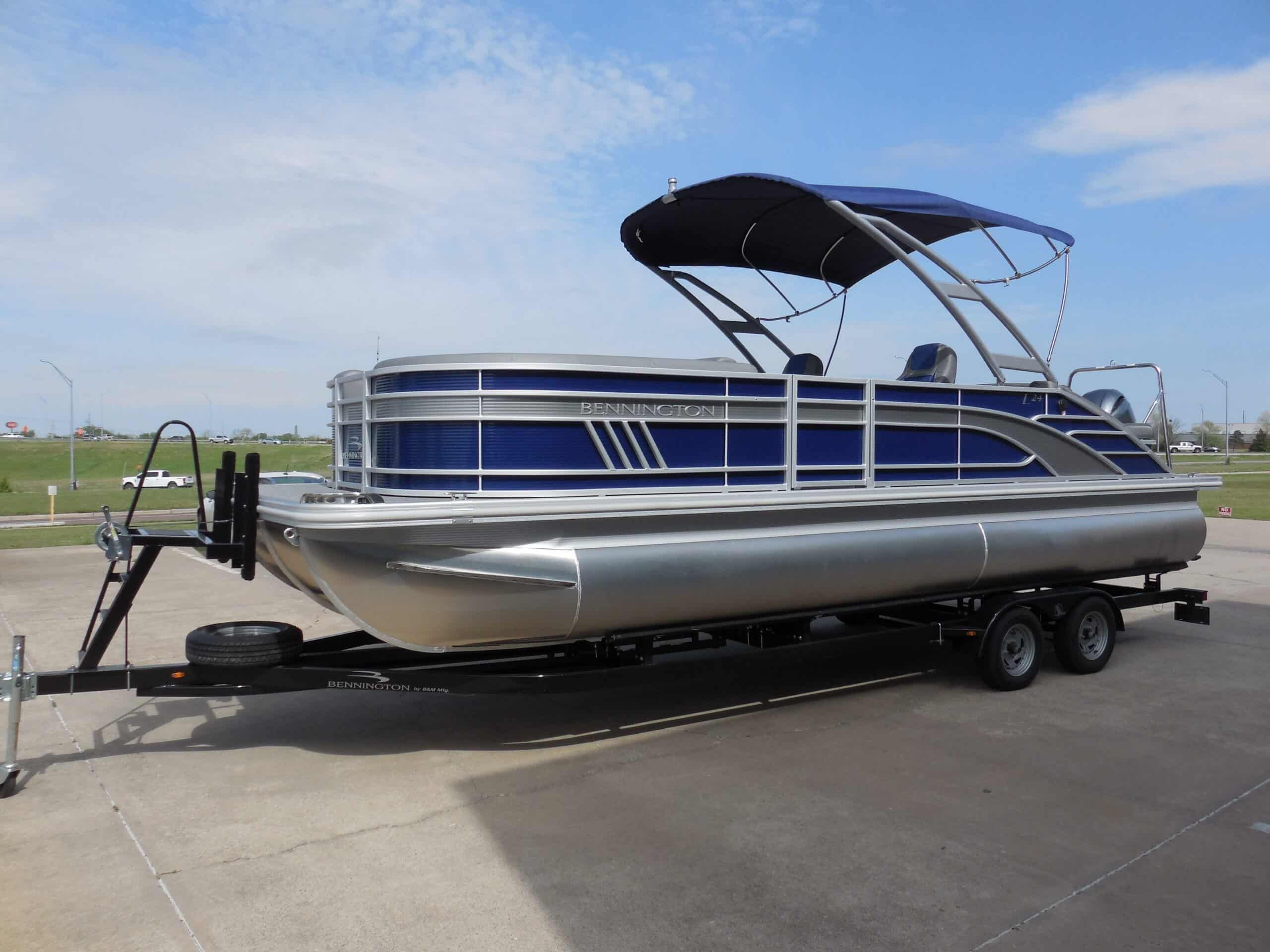 2023 Bennington 24 LSBA - 2