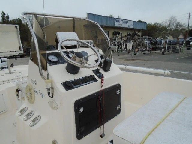 2003 Key West 196 Center Console - 6