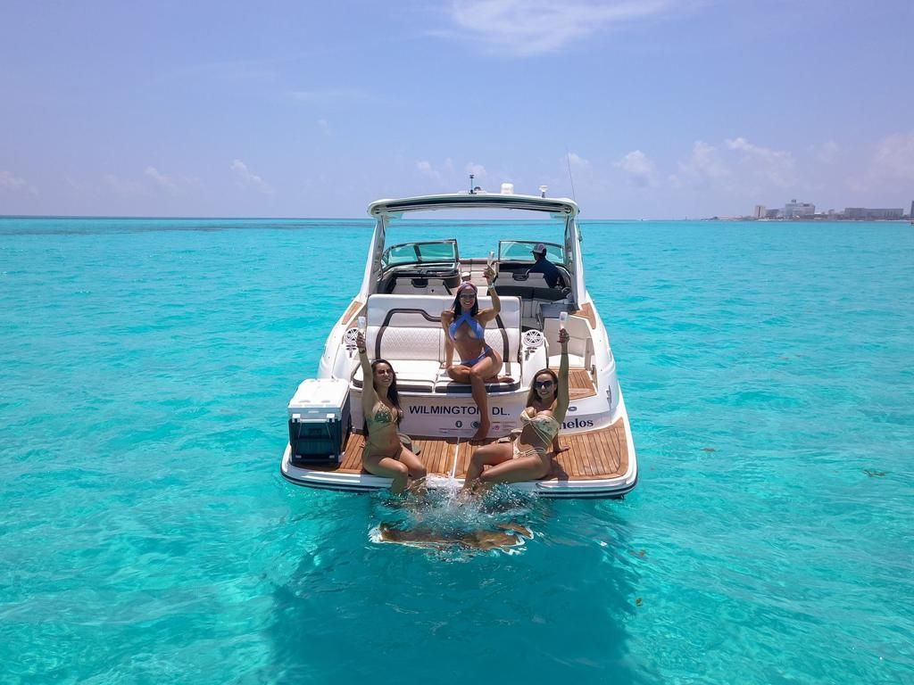 2017 Sea Ray SLX 350 - 4
