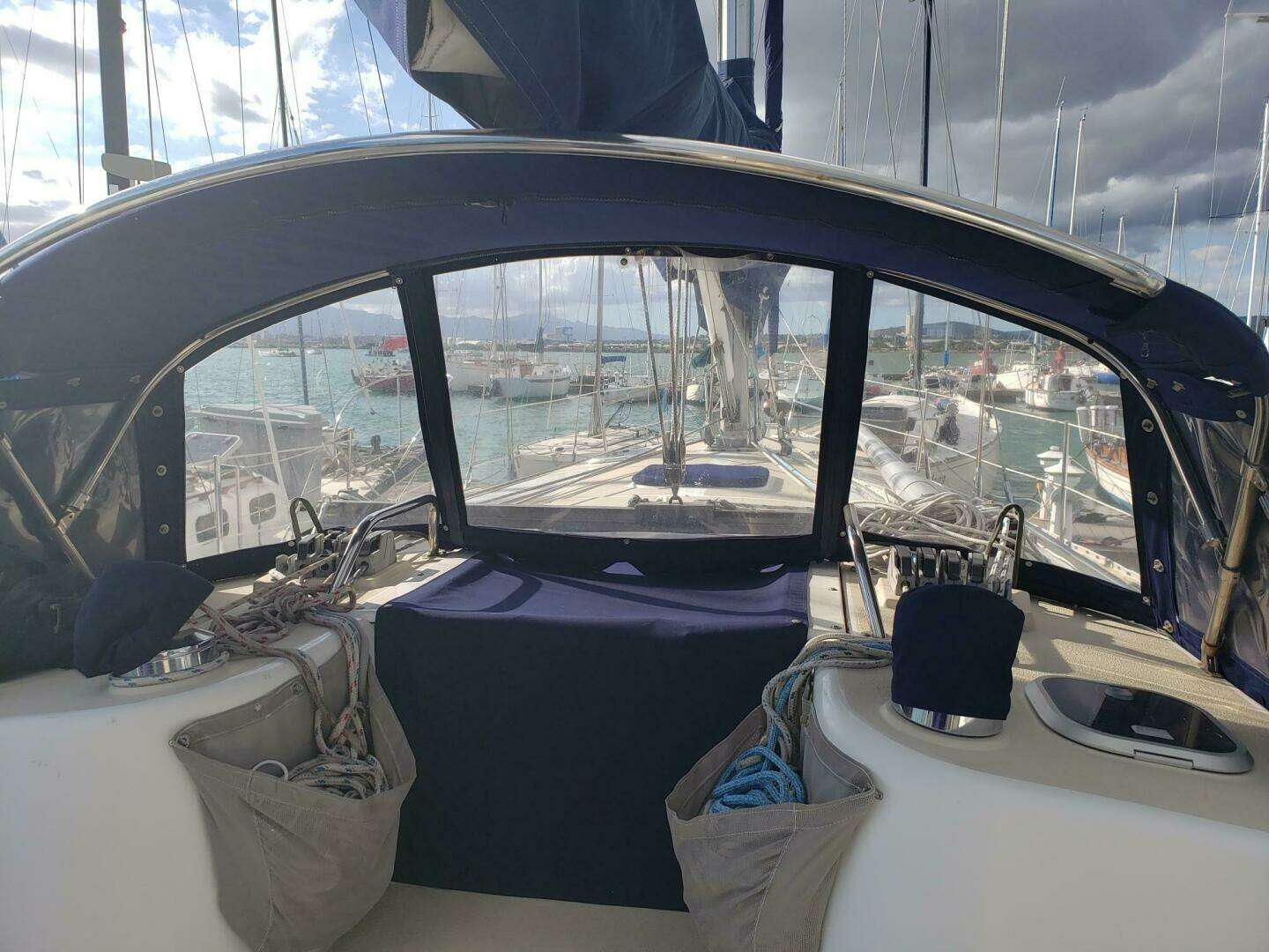 1996 Catalina 400 - Image 9