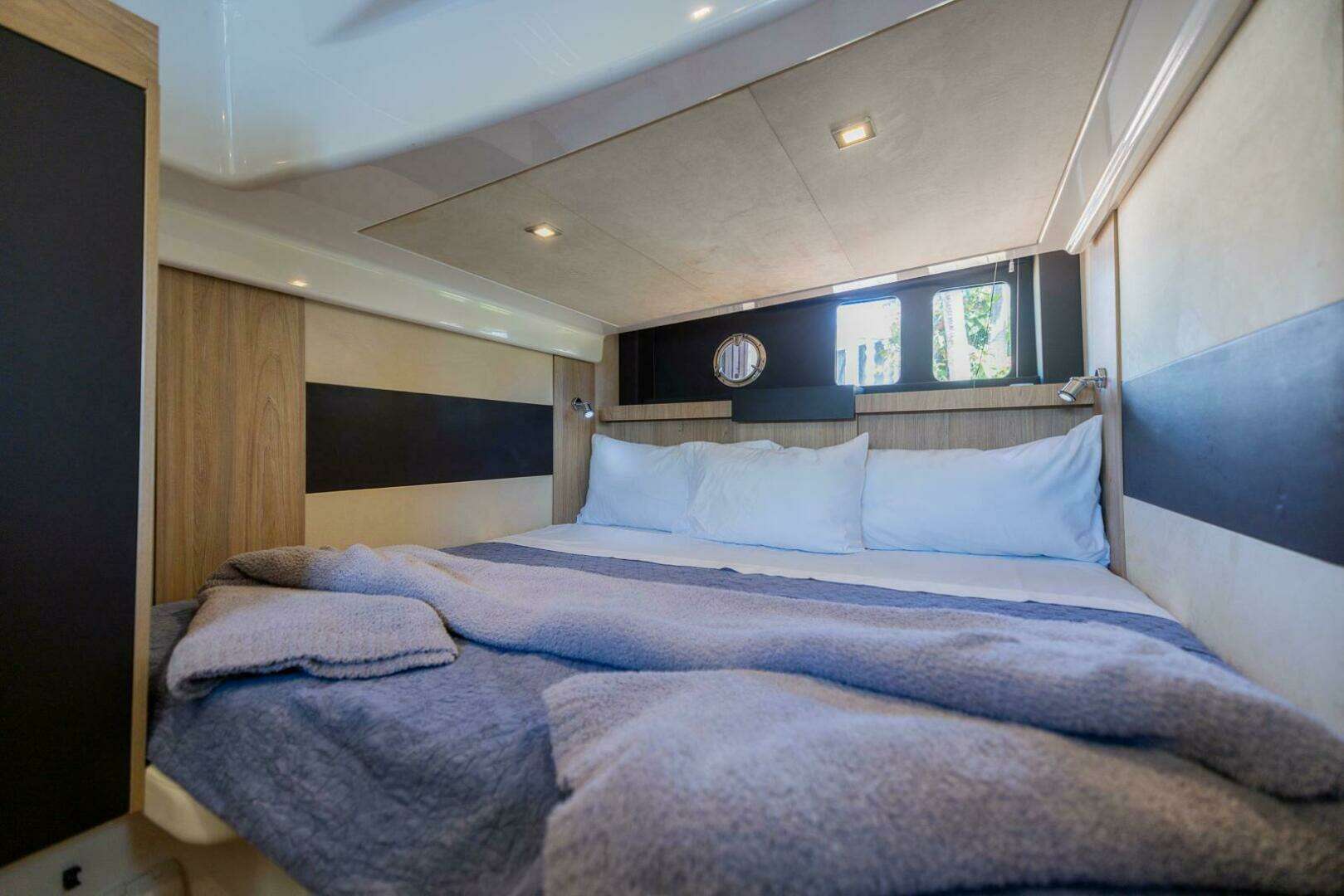 2014 Cranchi M 44 HT - Image 16