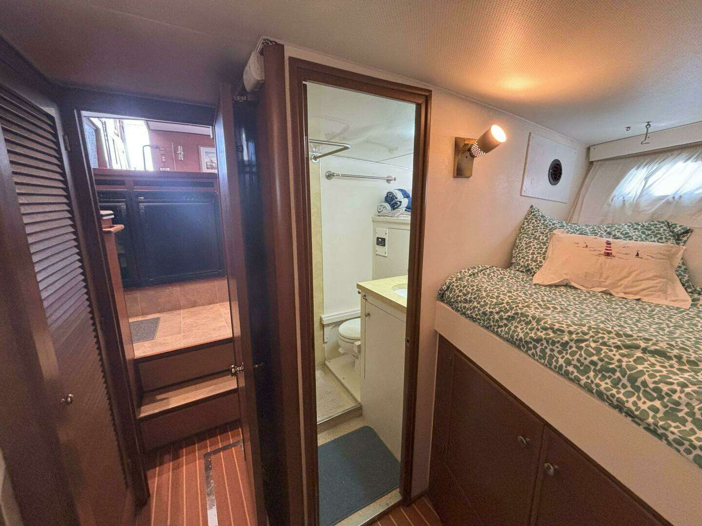 1972 Matthews 4 Flush Deck - Image 51