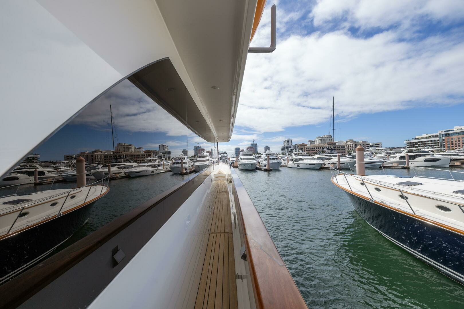 2010 Ocean Alexander 83 - Image 22