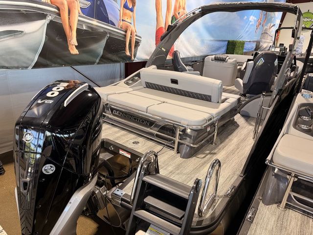 2026 Bennington Q Swingback 25 QSBA Tritoon - 4