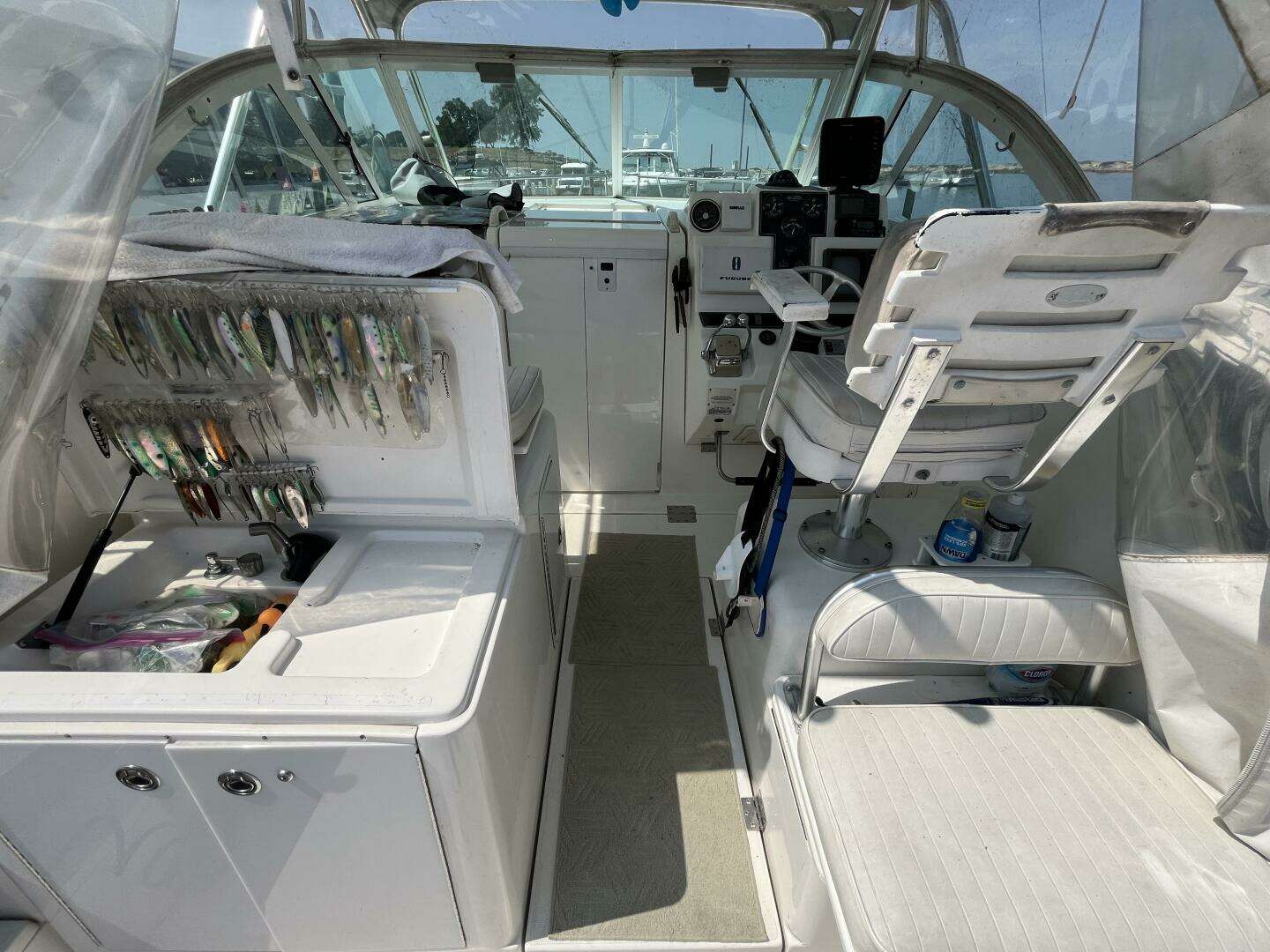 2001 Rampage Rampage 30 Express Open - Image 22