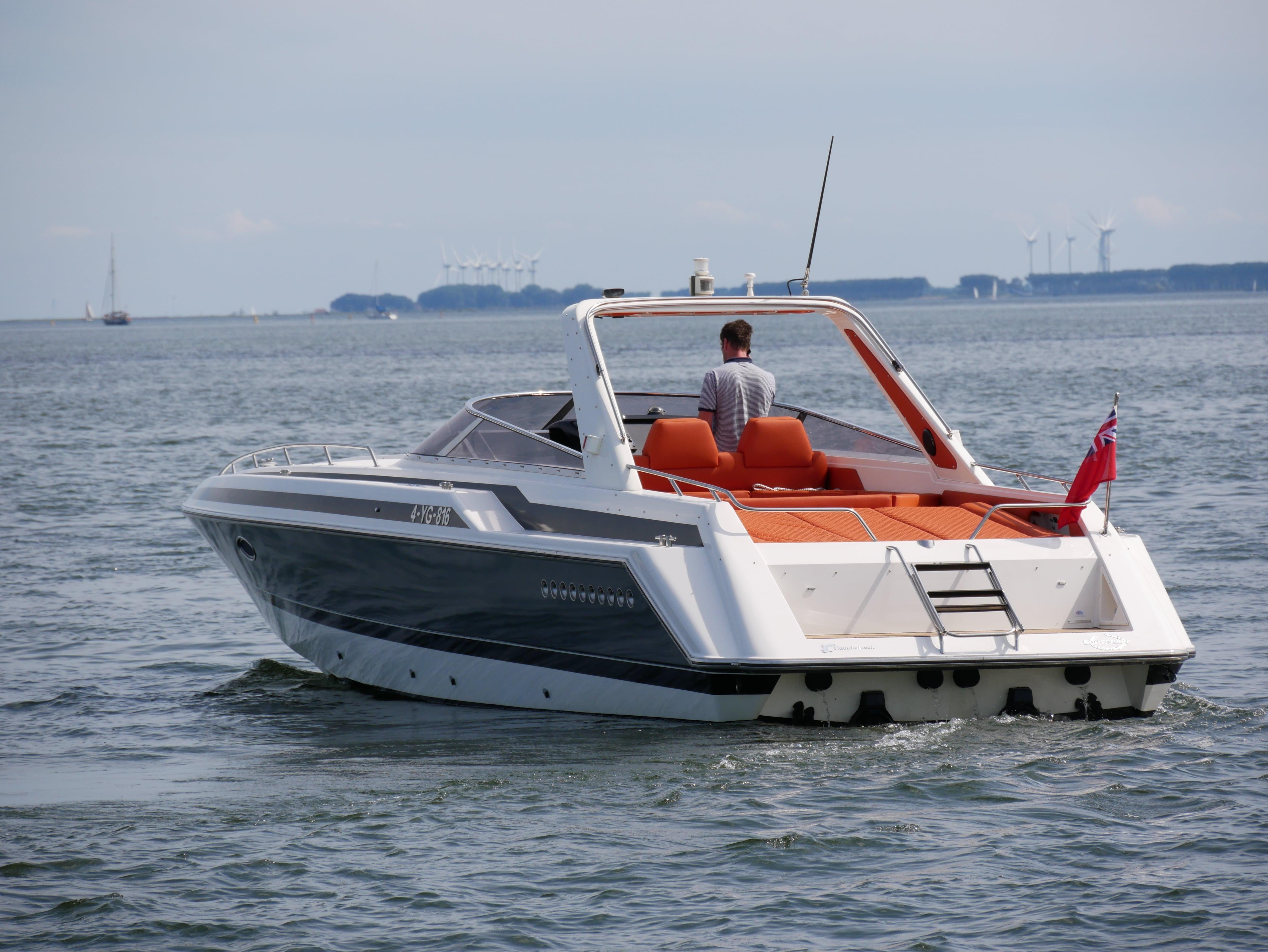 1991 Sunseeker Thunderhawk 43 yacht cruising on open water.