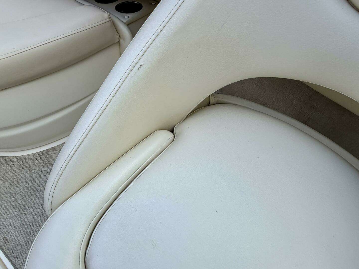 2007 Maxum 2200 SR3 - Image 103