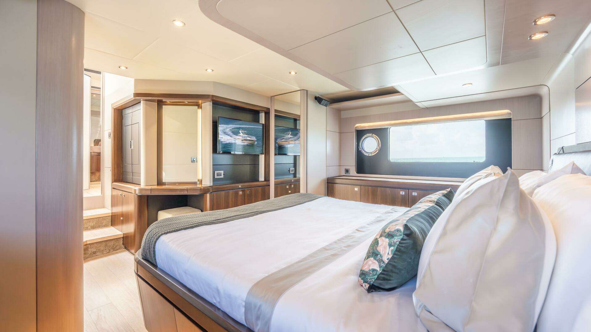 2019 Absolute 58 Fly - Image 30