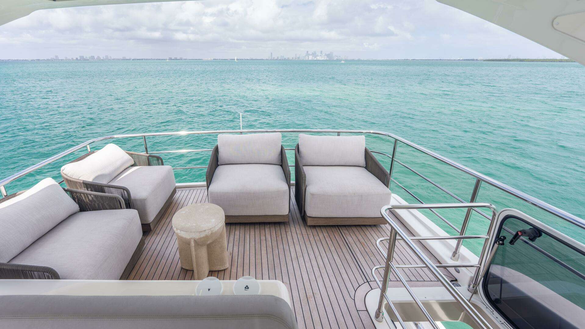 2019 Absolute 58 Fly - Image 47