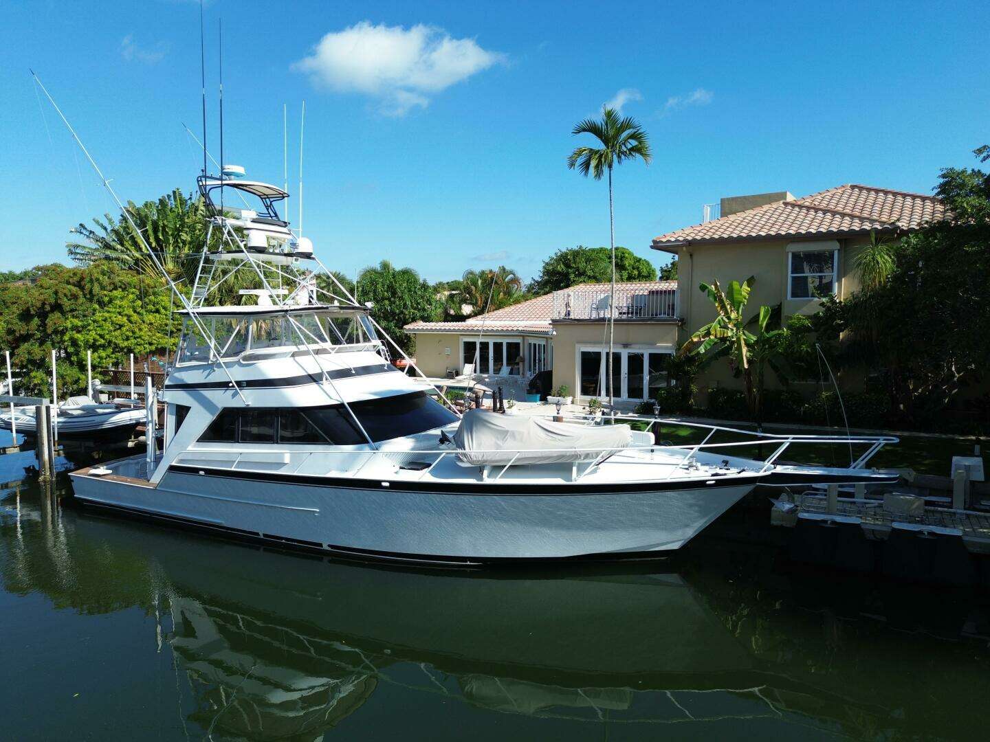 1989 Striker 62 Convertible - Image 77