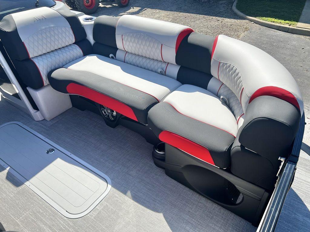 2025 Avalon Excalibur LTD 25' Quad Lounge Windshield - Triple Toon TWIN - IN STOCK - 10