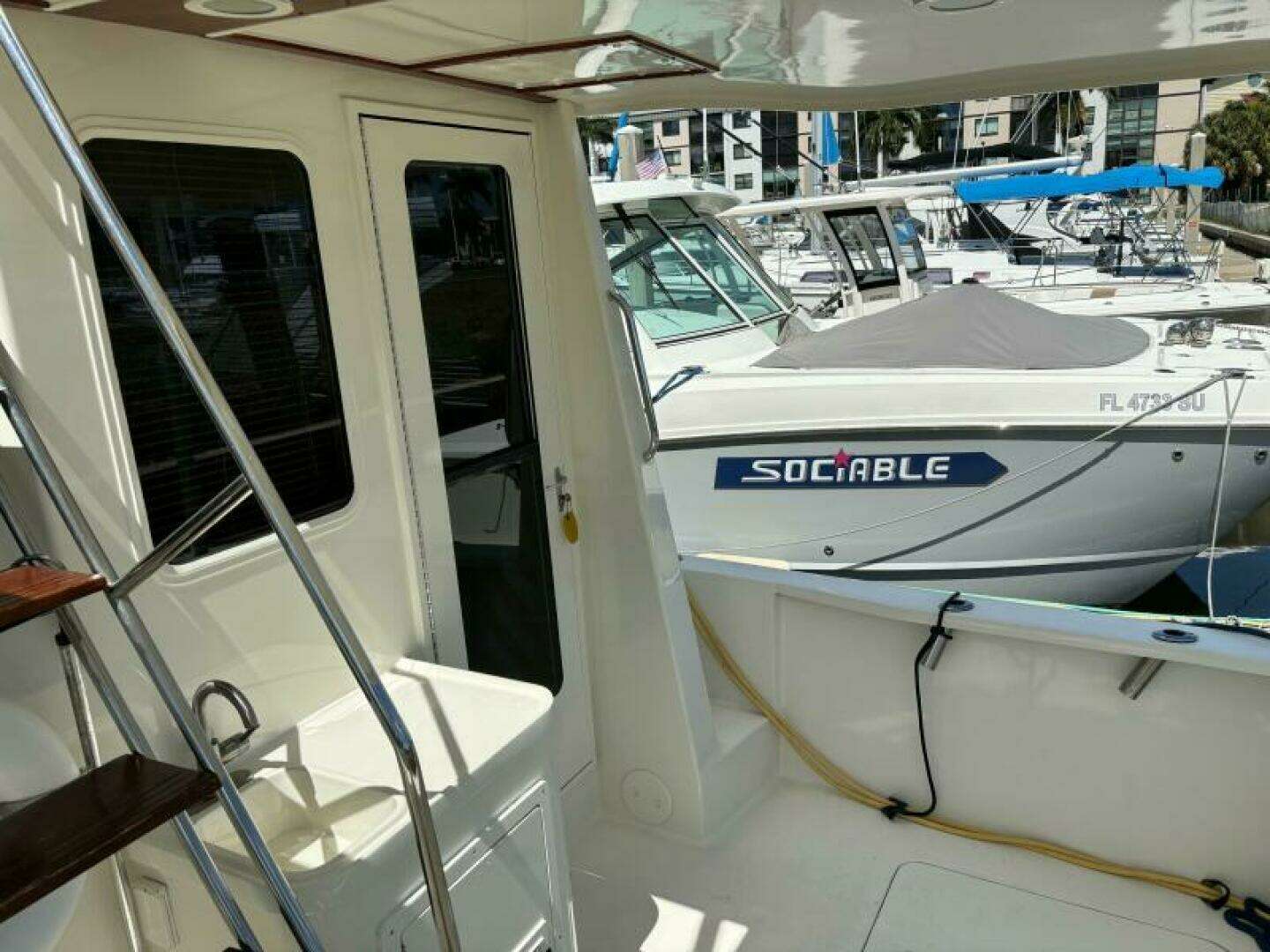 2004 Sabreline 36 Sedan - Image 21