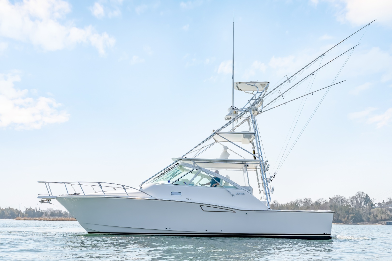 2005 Cabo 35 Express - Image 2