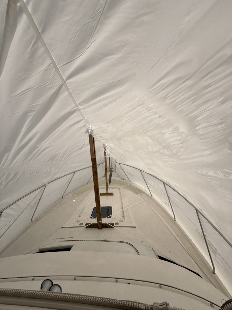 1999 Silverton 422 - Image 140
