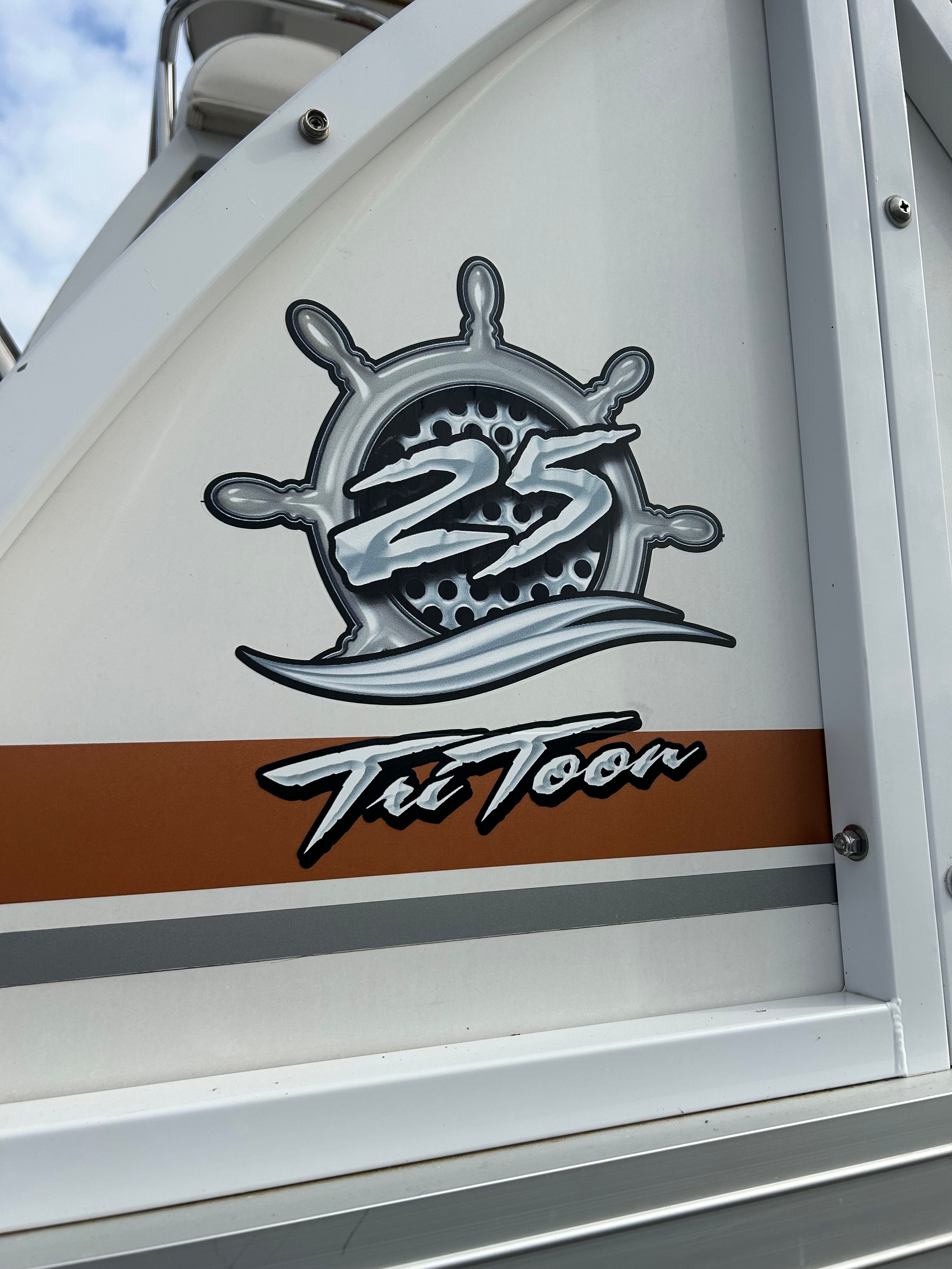 2011 JC SportToon 25TT - 16