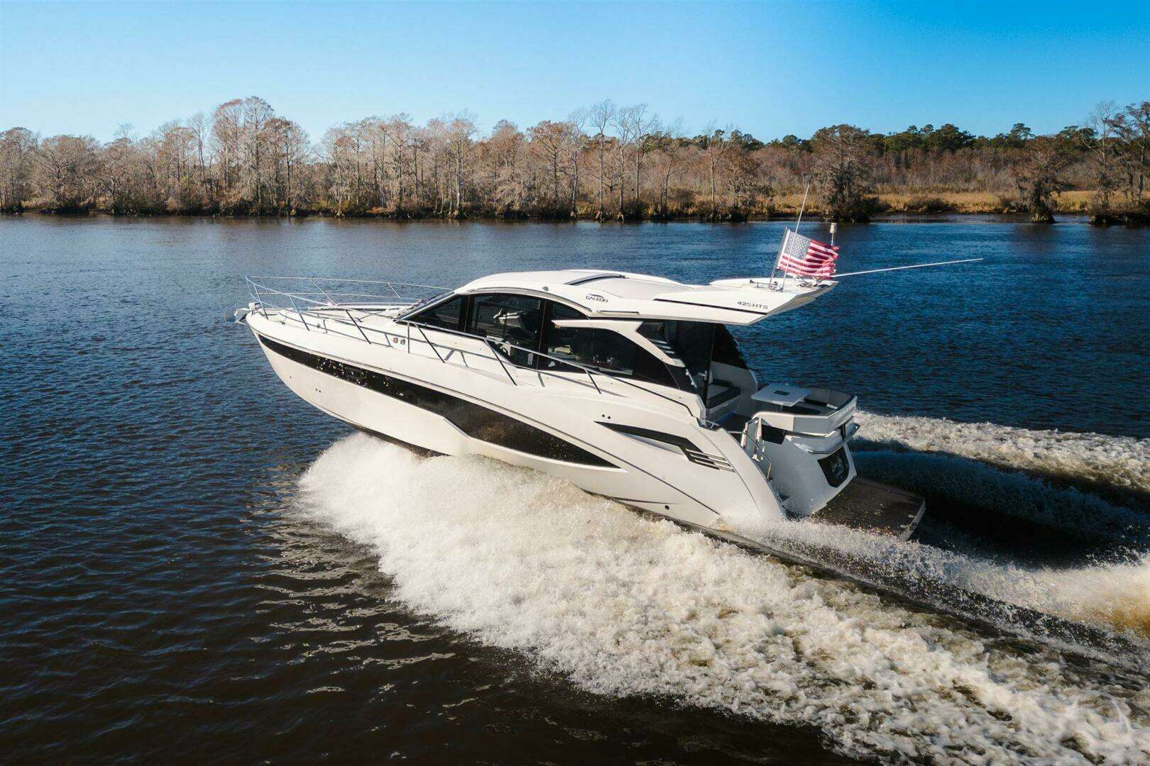 2023 Galeon 425 HTS - Image 4