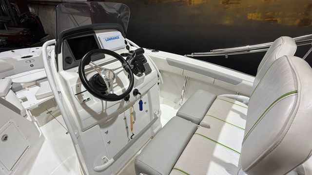 2023 Tahoe 2150CC W/ Mercury 225XL - 13