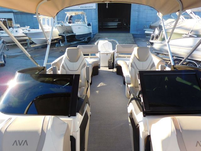 2026 Avalon Catalina Quad Lounger Shift Windshield 25 FT - 6