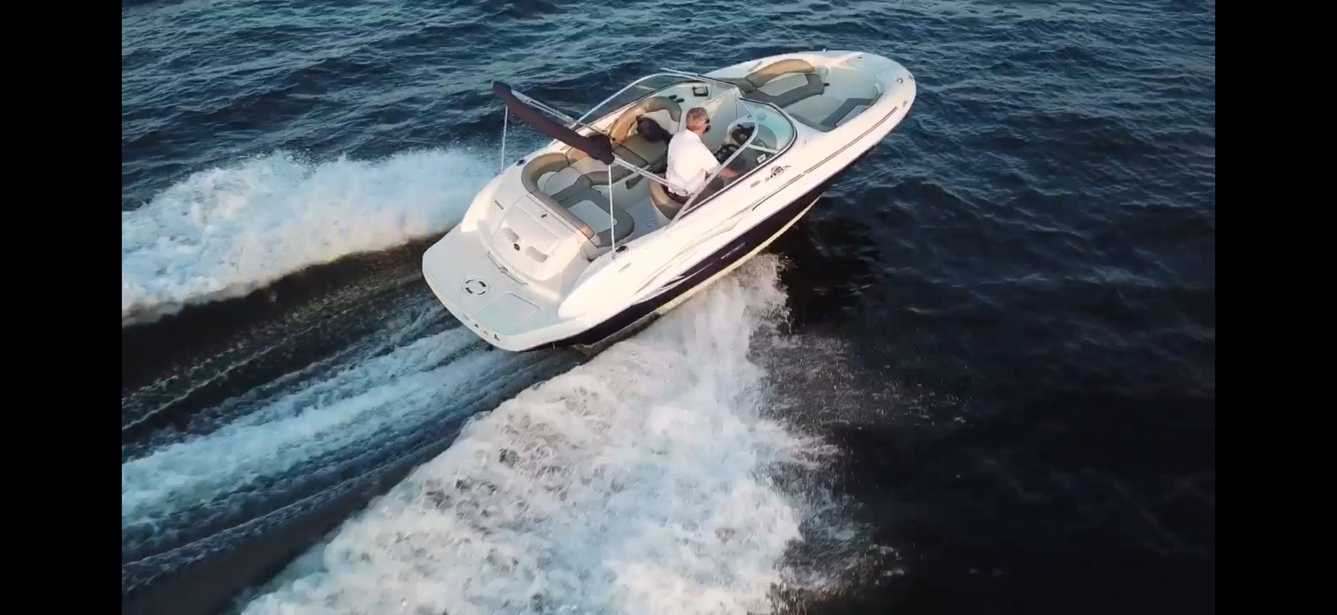 2005 Sea Ray Sun Deck 200