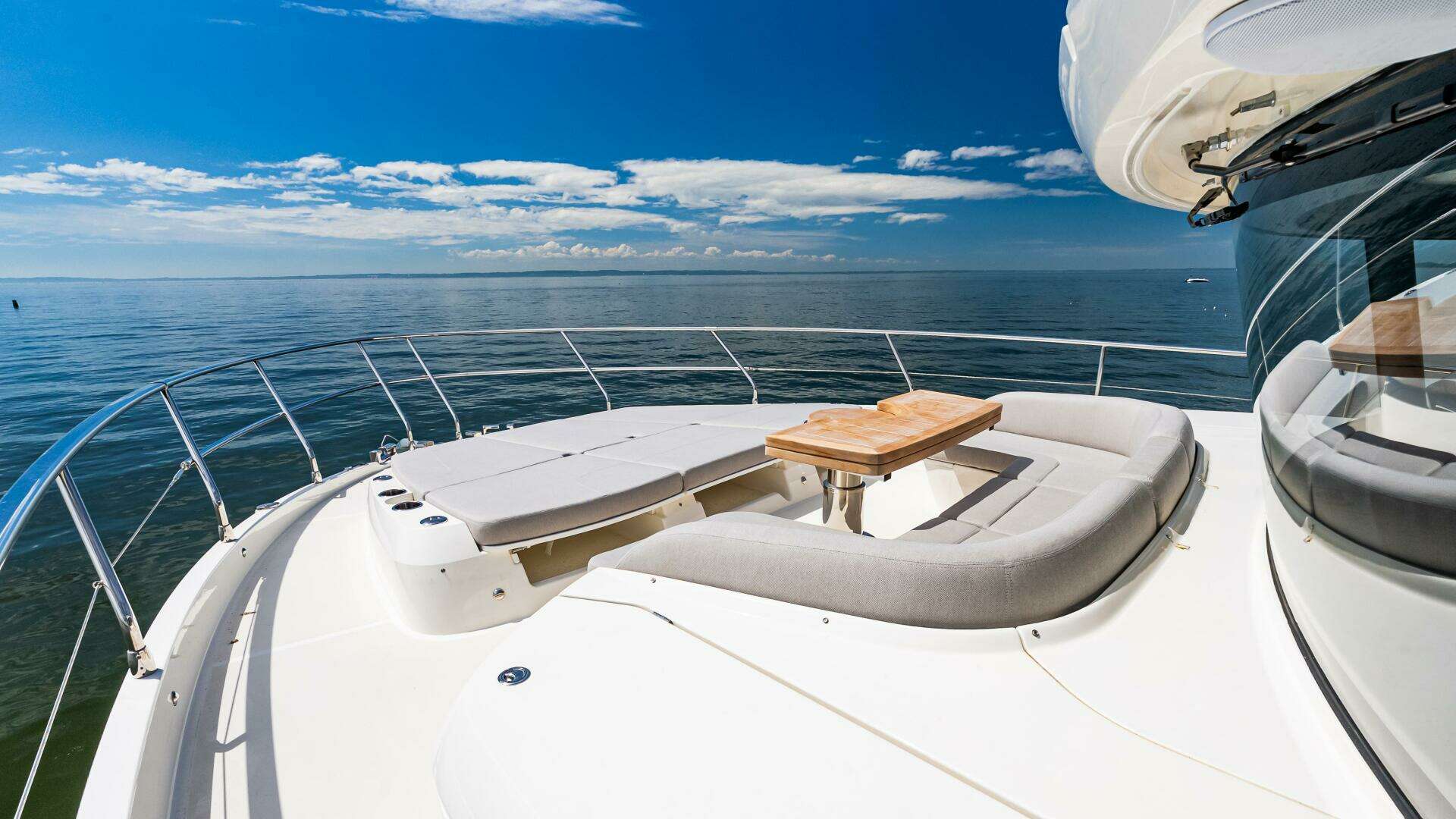 2025 Absolute Navetta 64 - Image 91