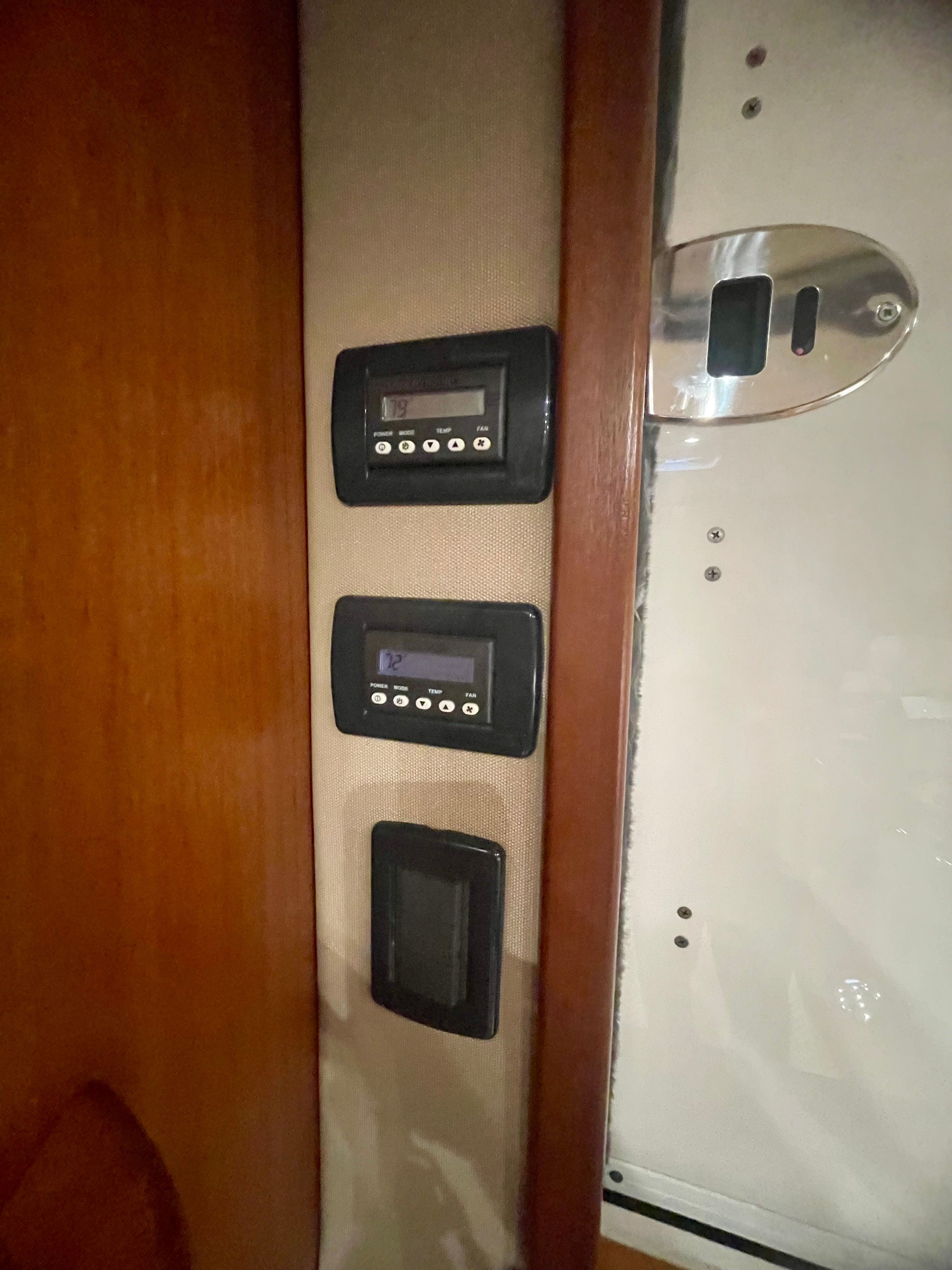 2015 Jupiter 41 SB - 13