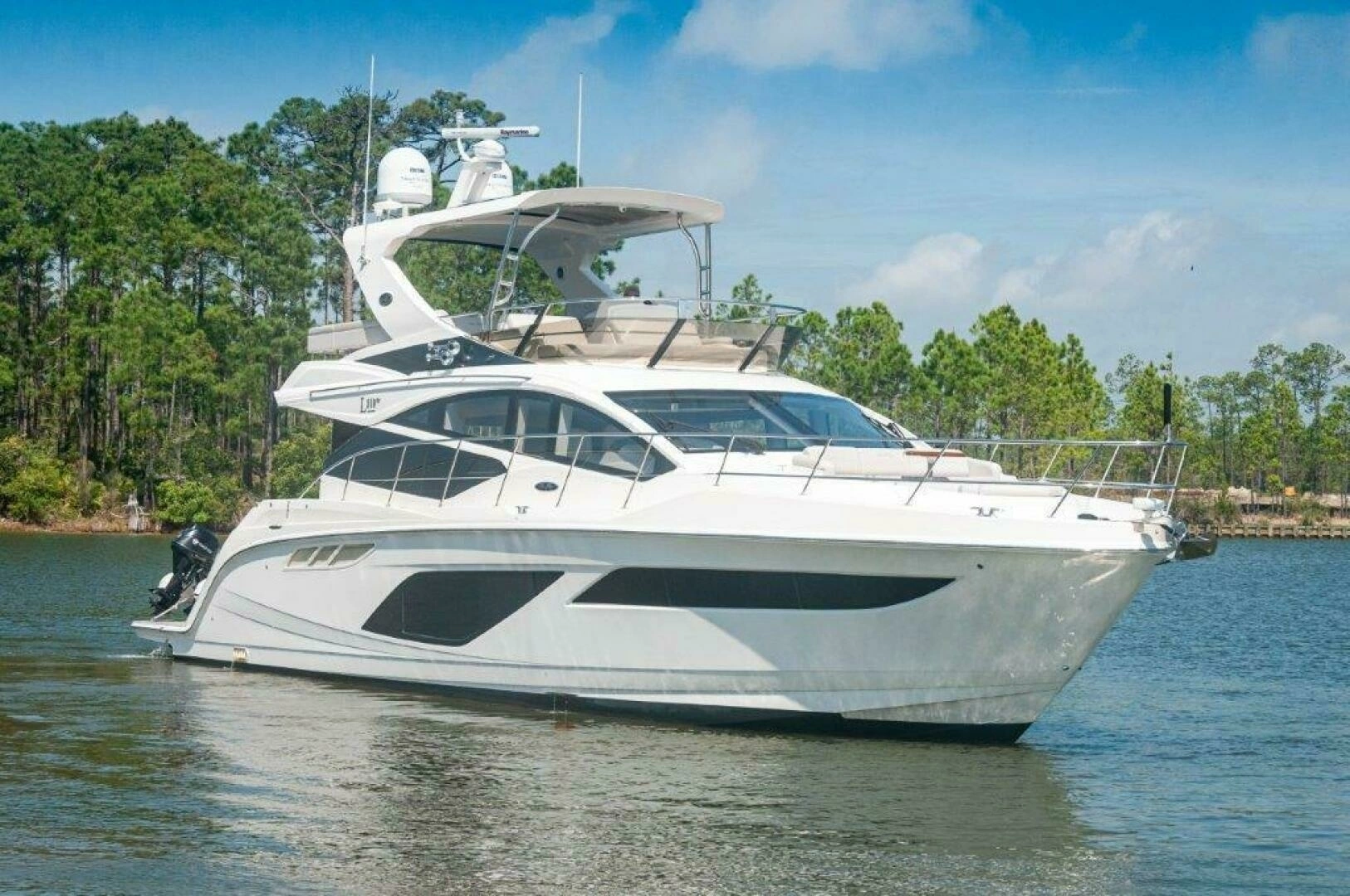2018 Sea Ray L550 Flybridge - Image 51