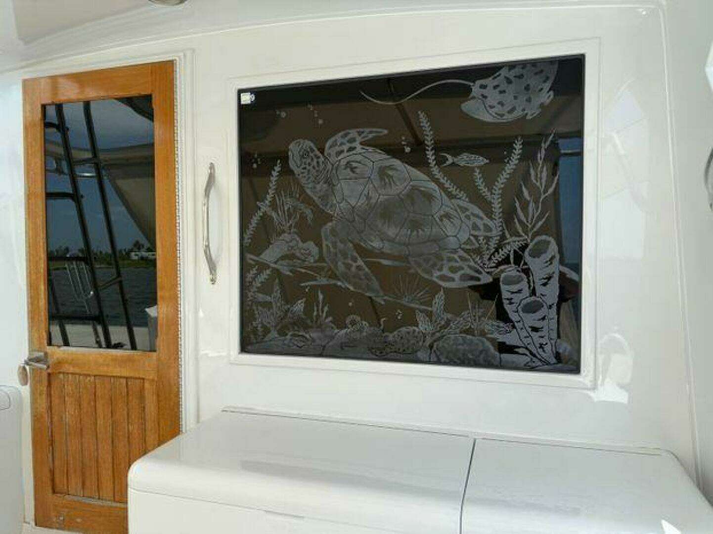 1990 Hatteras 45 Convertible - Image 9