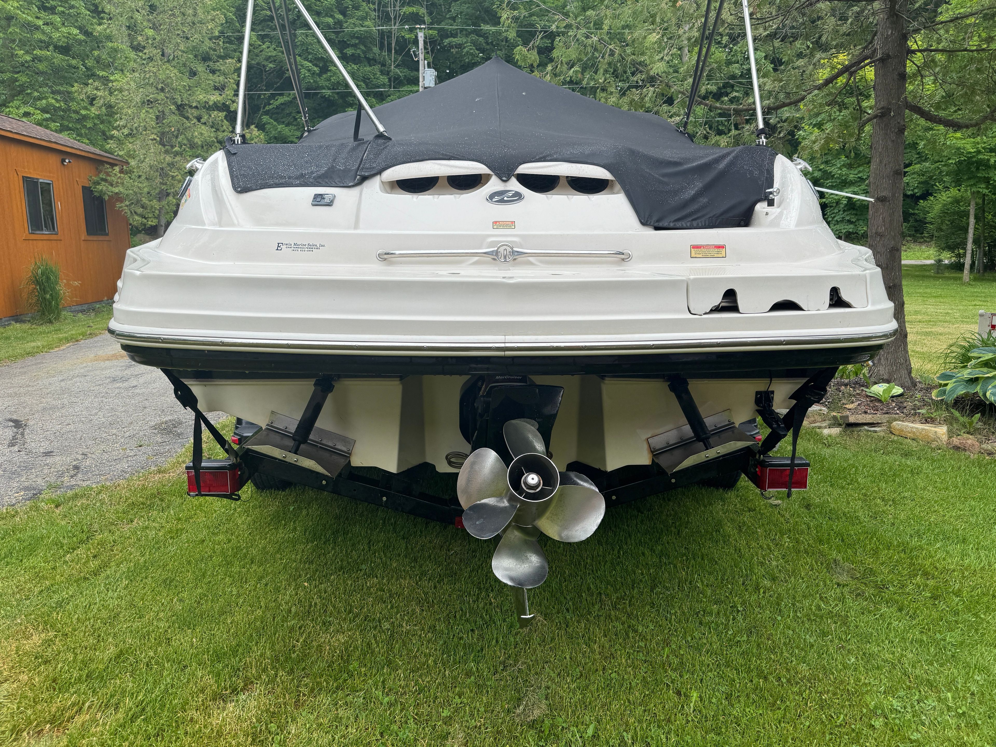 2002 Sea Ray 220 Sundeck - 3