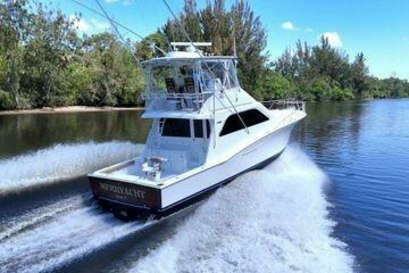 2004 Cabo 48 Flybridge - Image 67