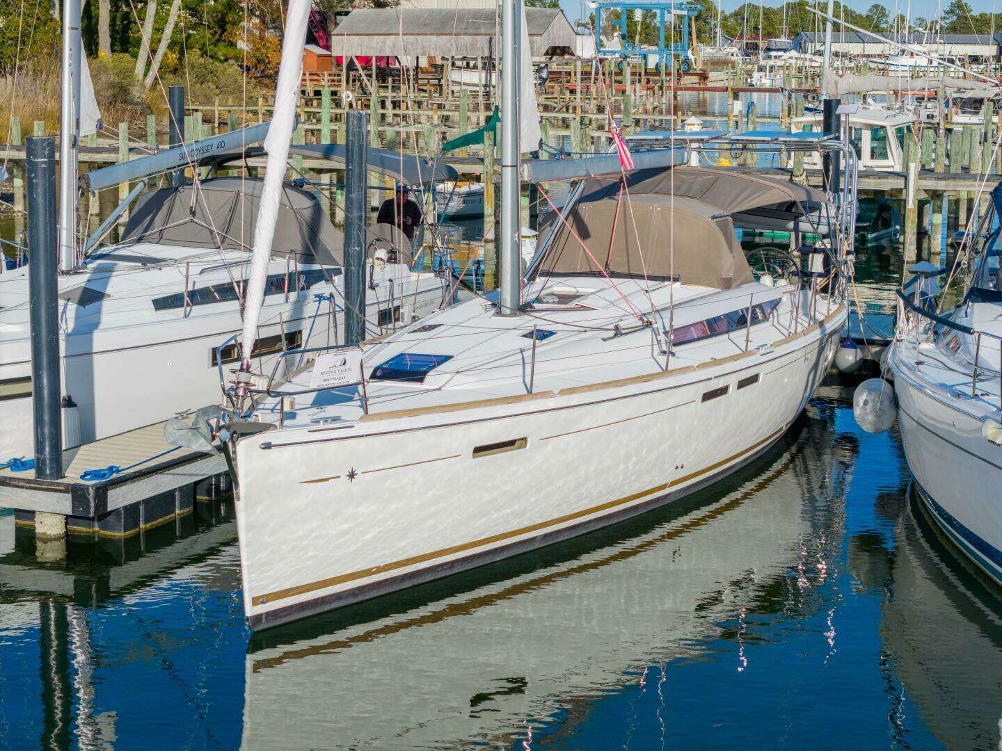 2016 Jeanneau 439 - Image 6