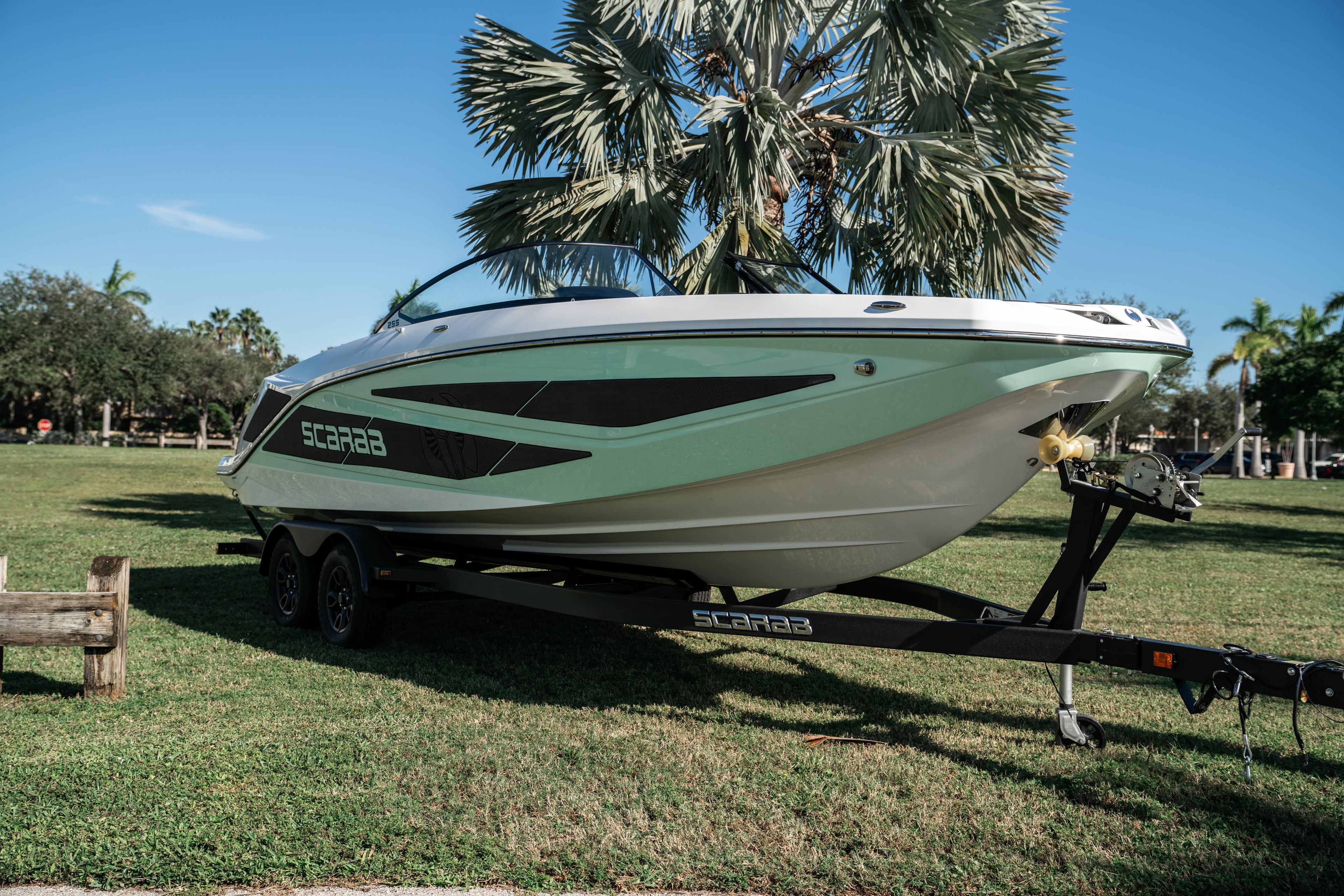 2022 Scarab 255