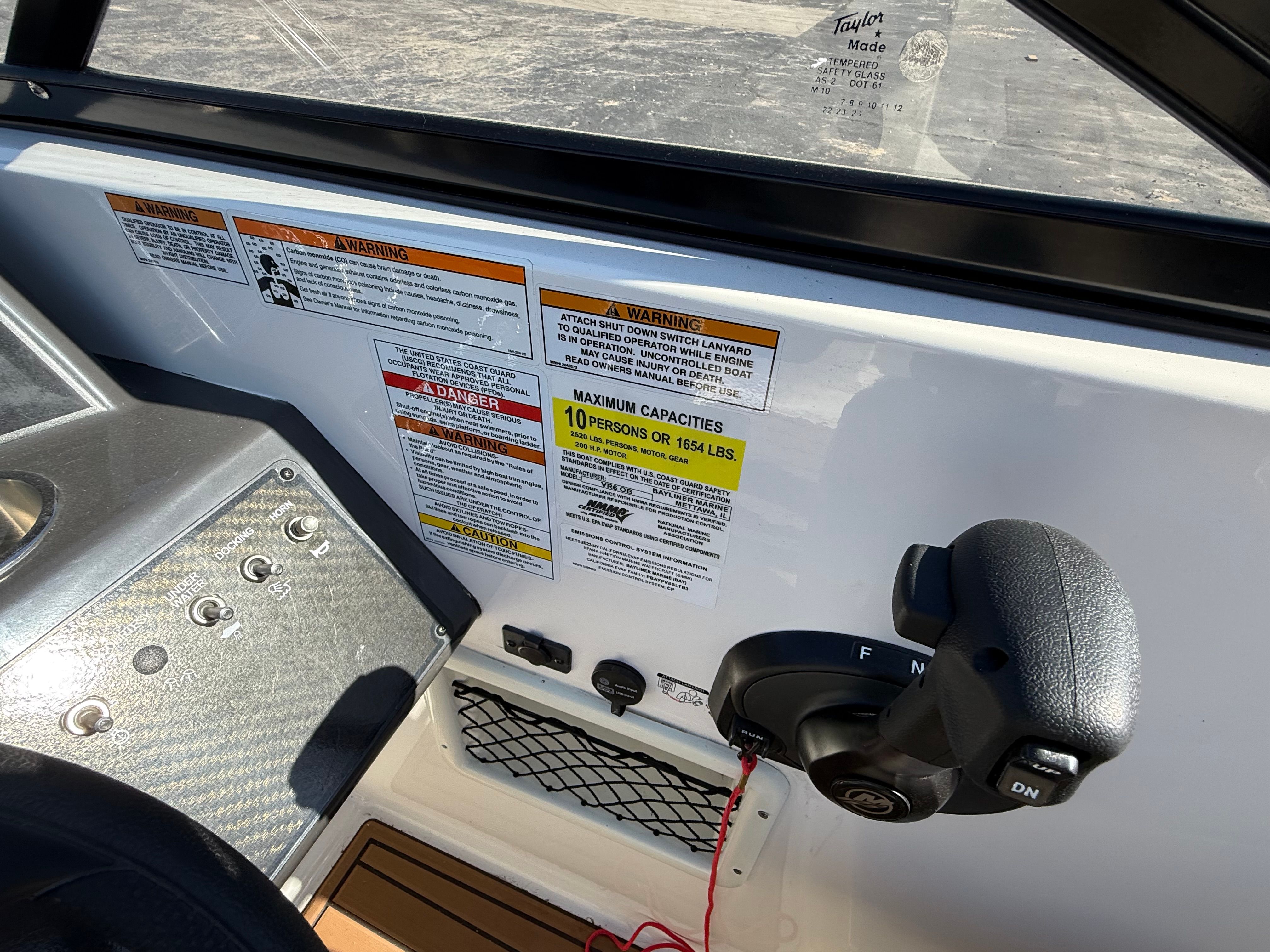 2023 Bayliner VR6 Bowrider - 14