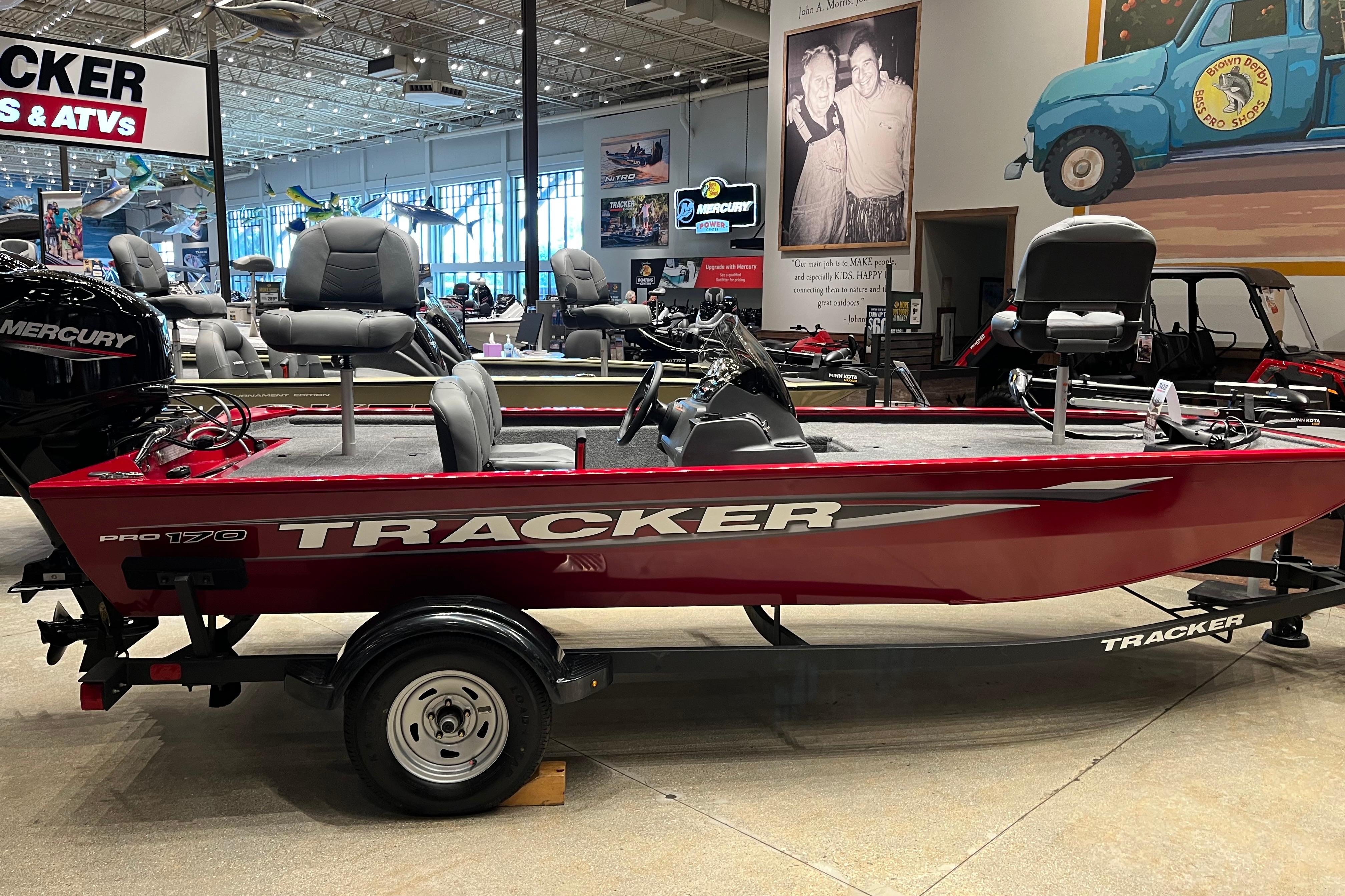 2026 Tracker Pro 170