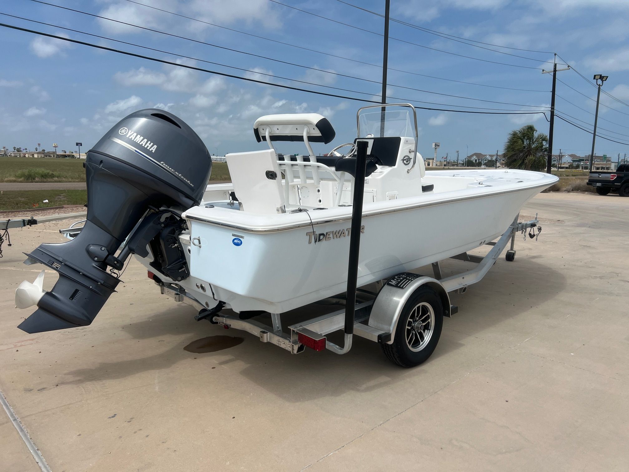 2026 Tidewater 1910 Bay Max - 8