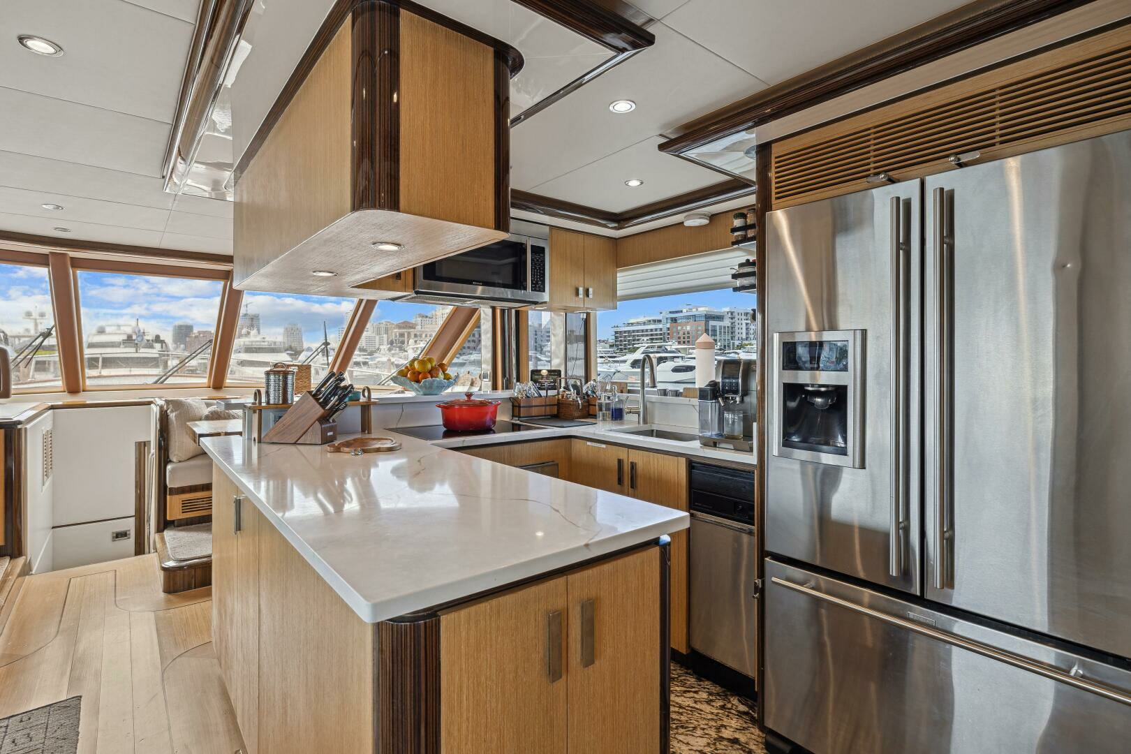 2010 Ocean Alexander 83 - Image 51