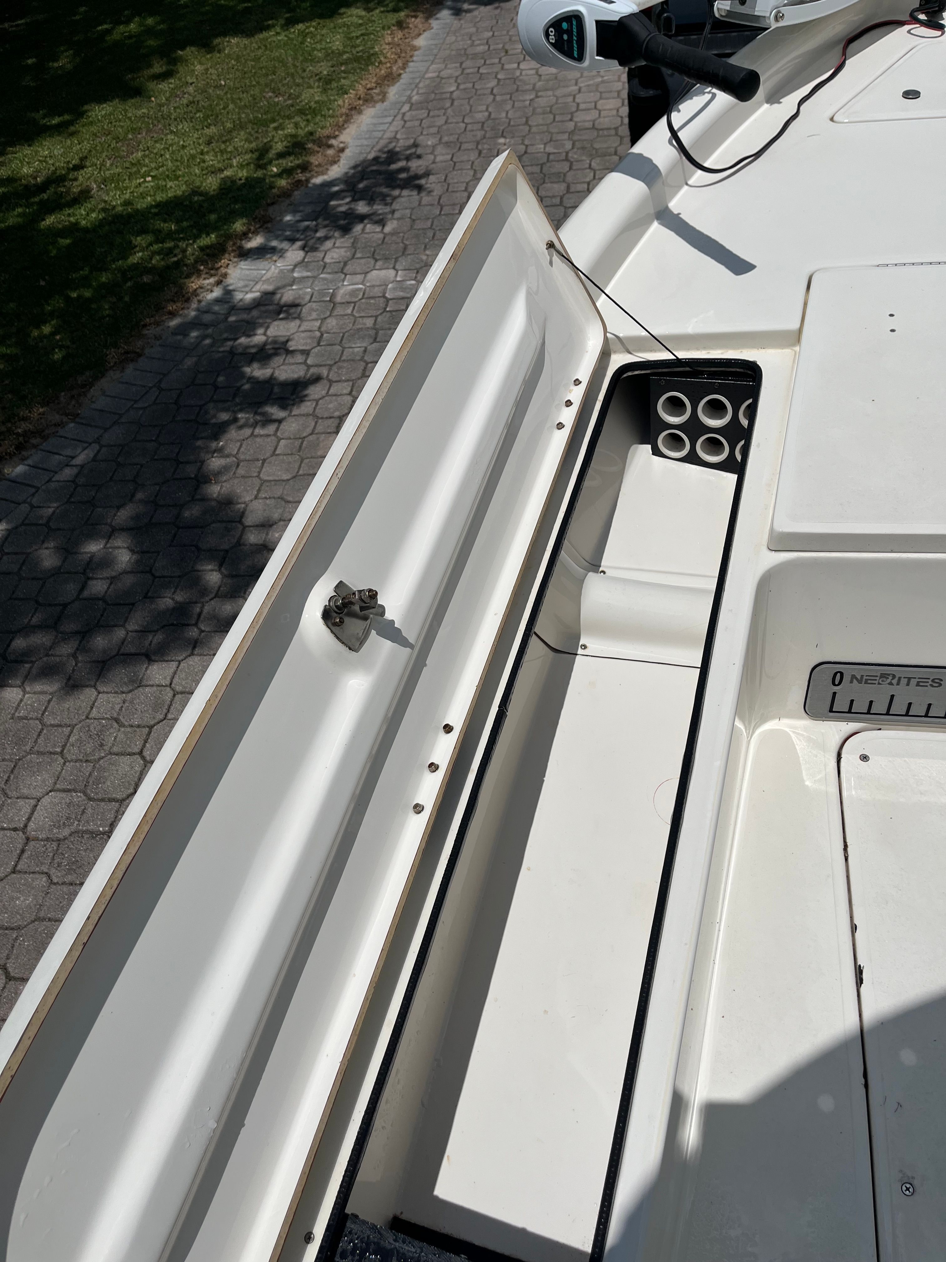 2006 ShearWater 2200 - 7